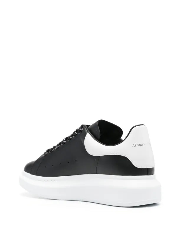 Alexander McQueen
tenis Oversized