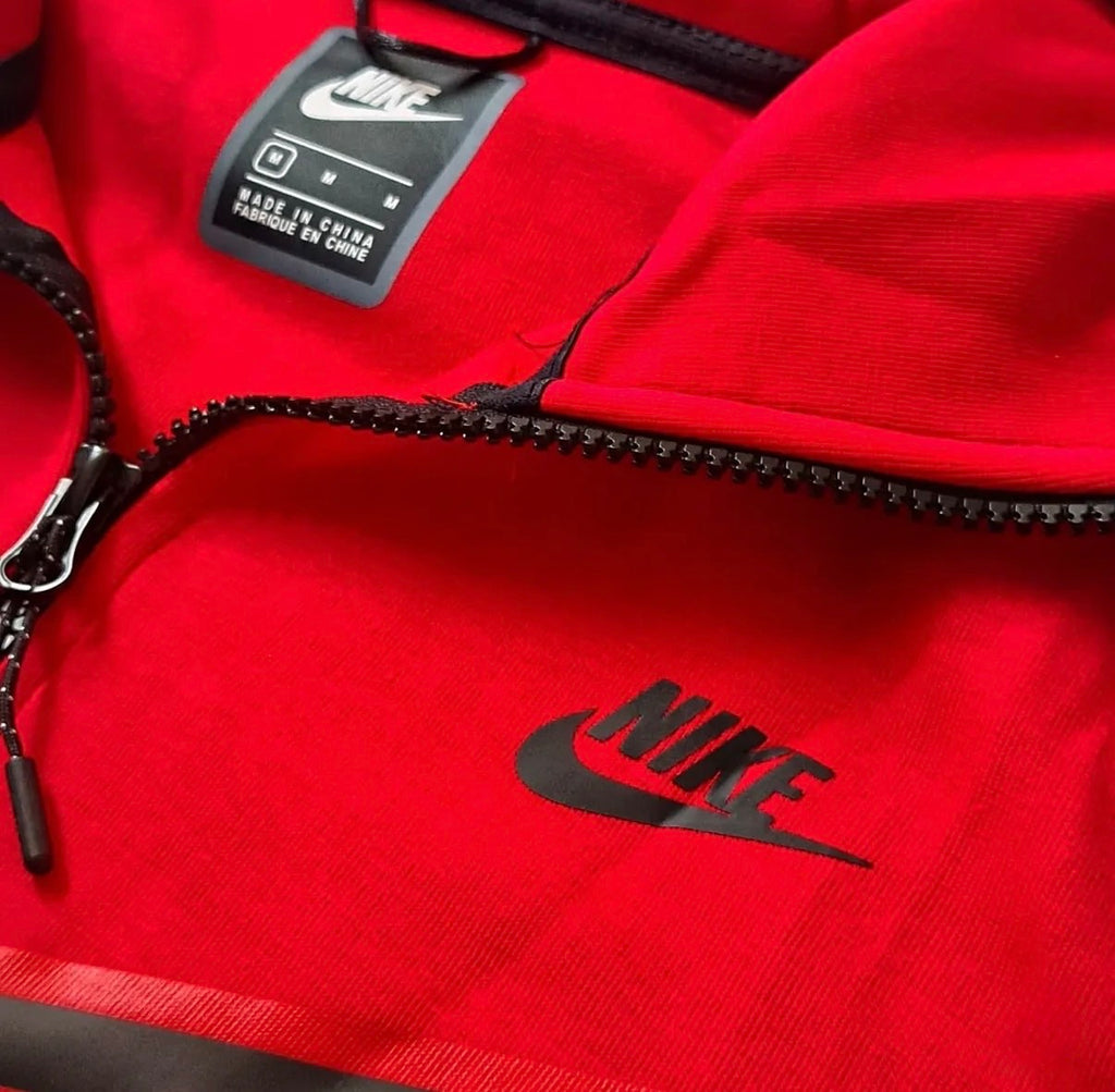 Conjunto NikeTech Fleece