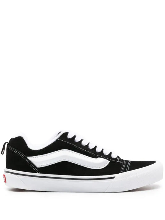 tenis Knu Skool