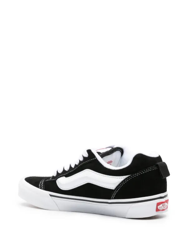 tenis Knu Skool