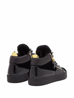 Giuseppe Zanotti
tenis bajos Kriss